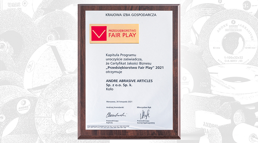 ANDRE IS FAIR PLAY AGAIN!